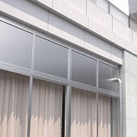 ダクト穴付き断熱パネル