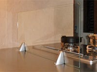 ガラスのカット・加工 - コーナーR加工:製作例 油はねガード