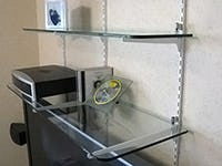 ガラスのカット・加工 - コーナーR加工：製作例 ガラス棚板